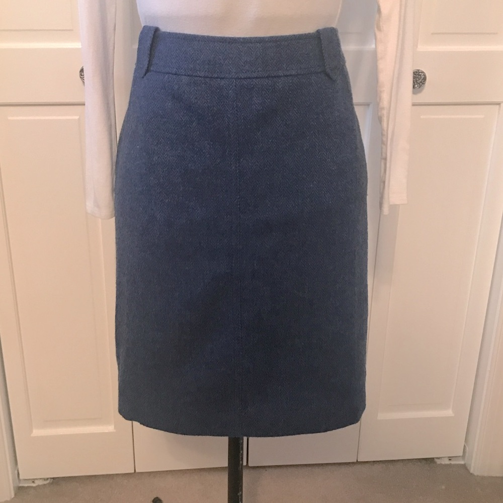 Talbot’s A-line blue skirt size 4